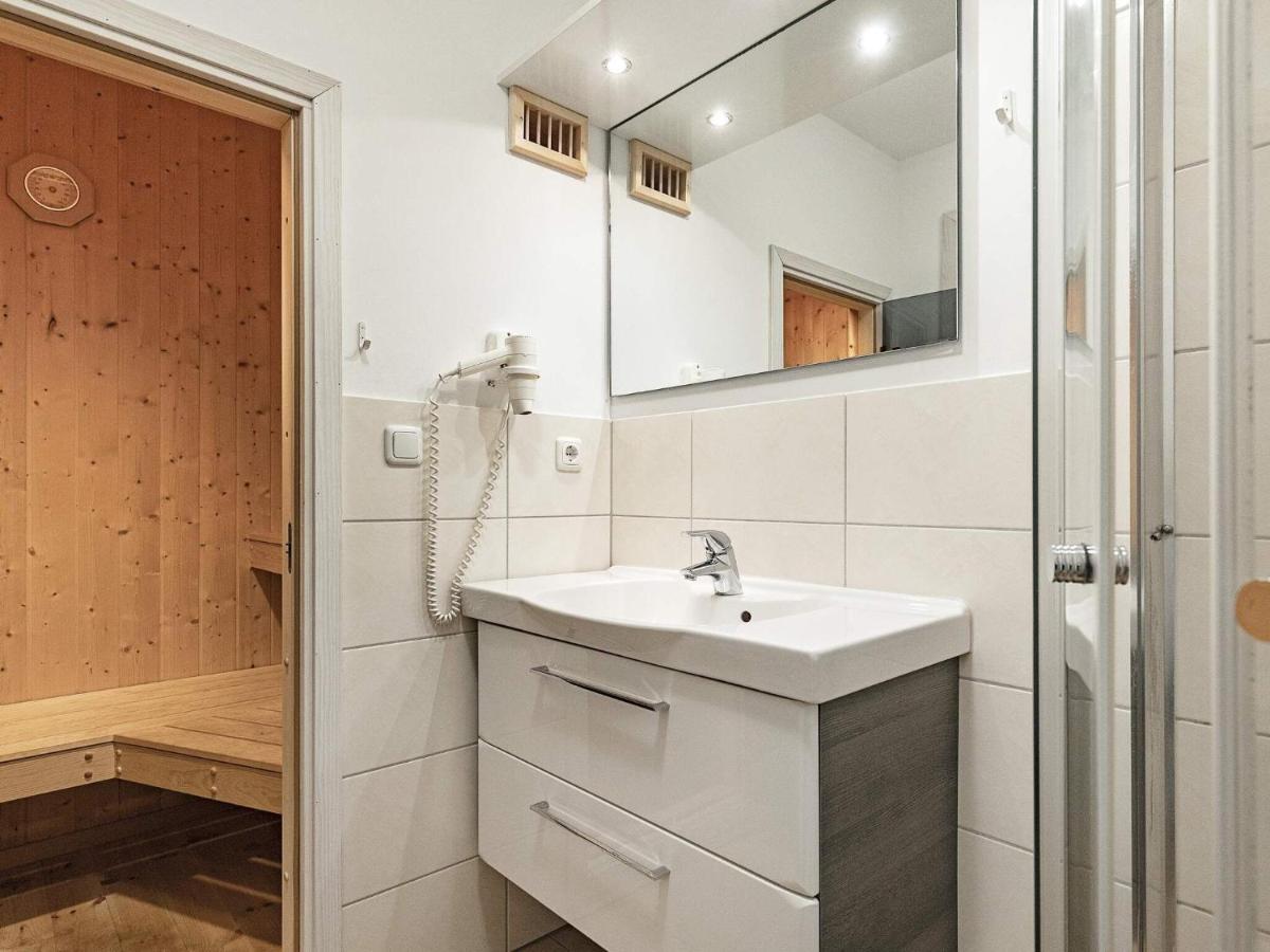 Two-bedroom In 20
